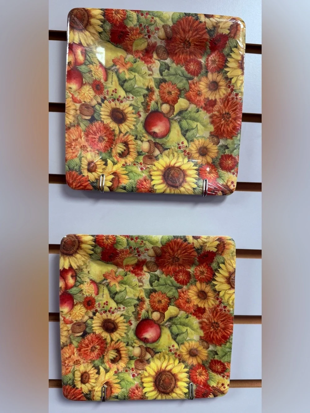 2 Square Salad Paper Plates Boston International 8-Count 7